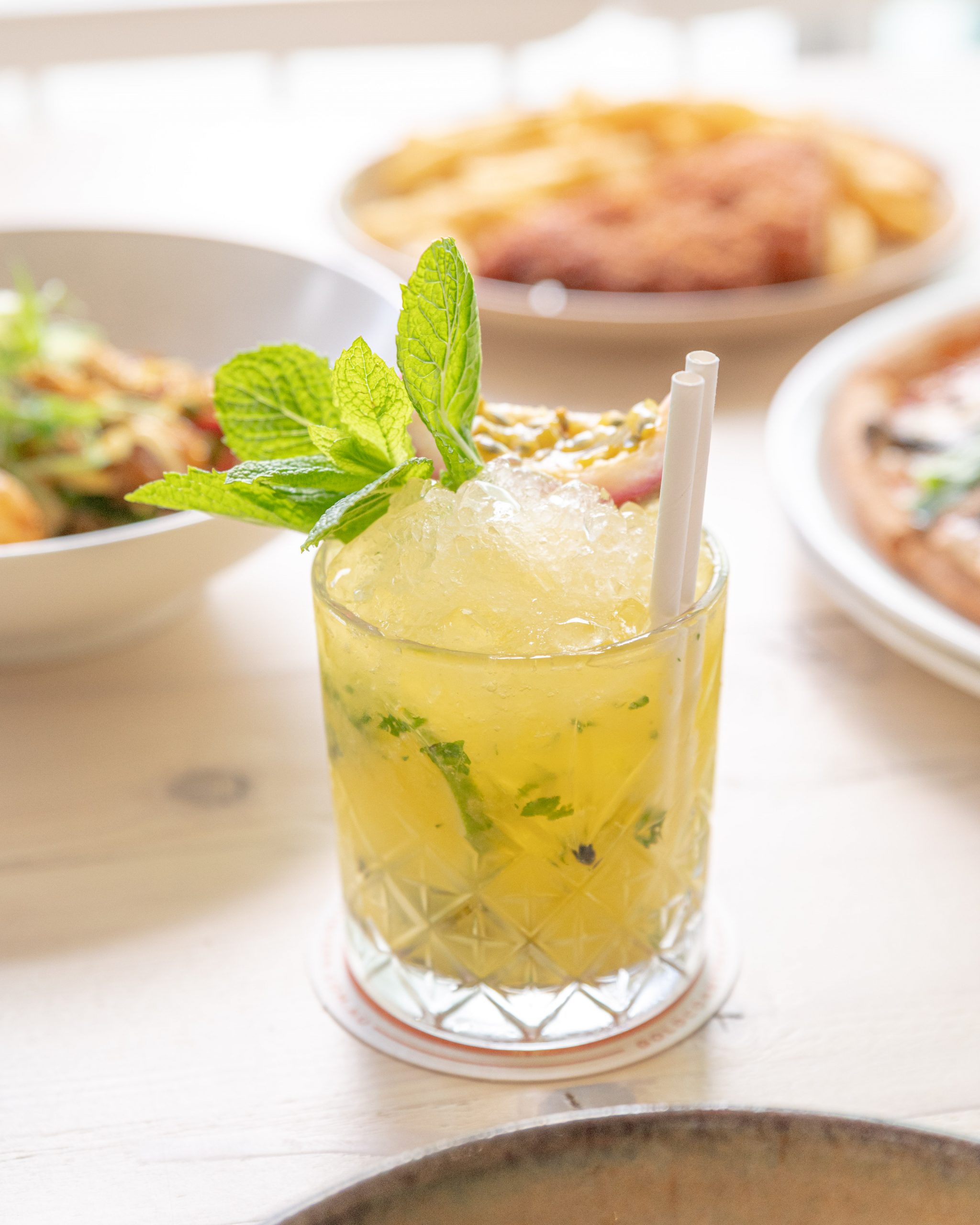 Local Bar, View Our Drinks Online Now Gold Coast Tavern